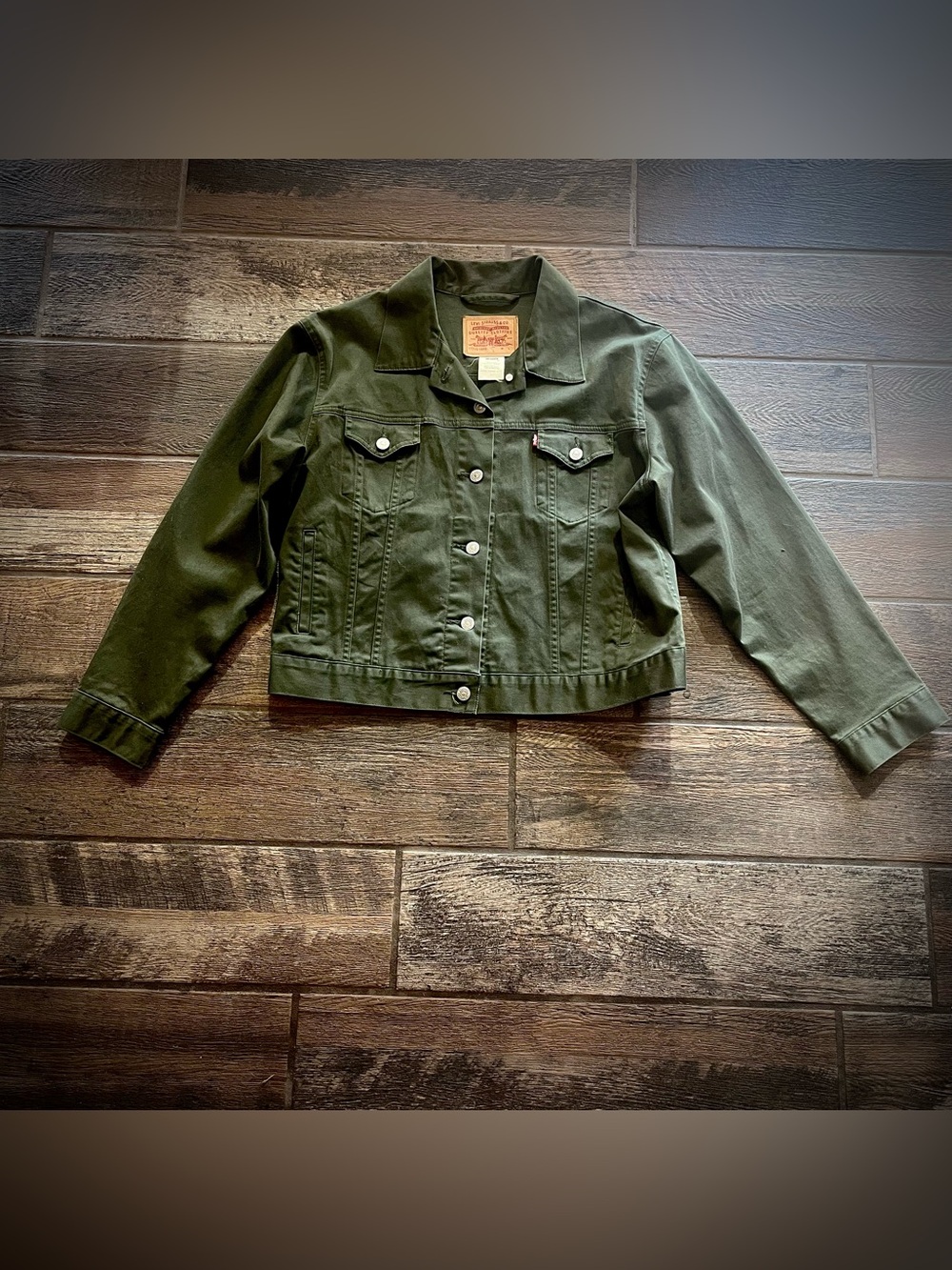 Levi Strauss & Co. Levi’s Classic trucker jacket Olive green. L